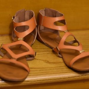 Light cognac faux leather sandals